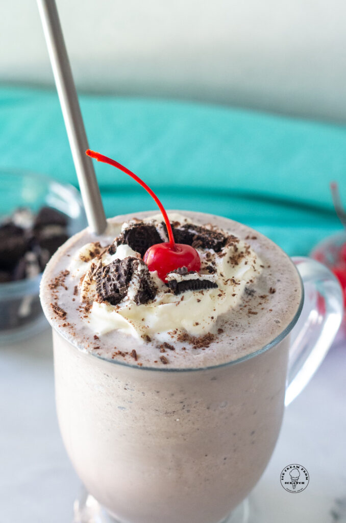close up of top of a cookies and cream milkshake