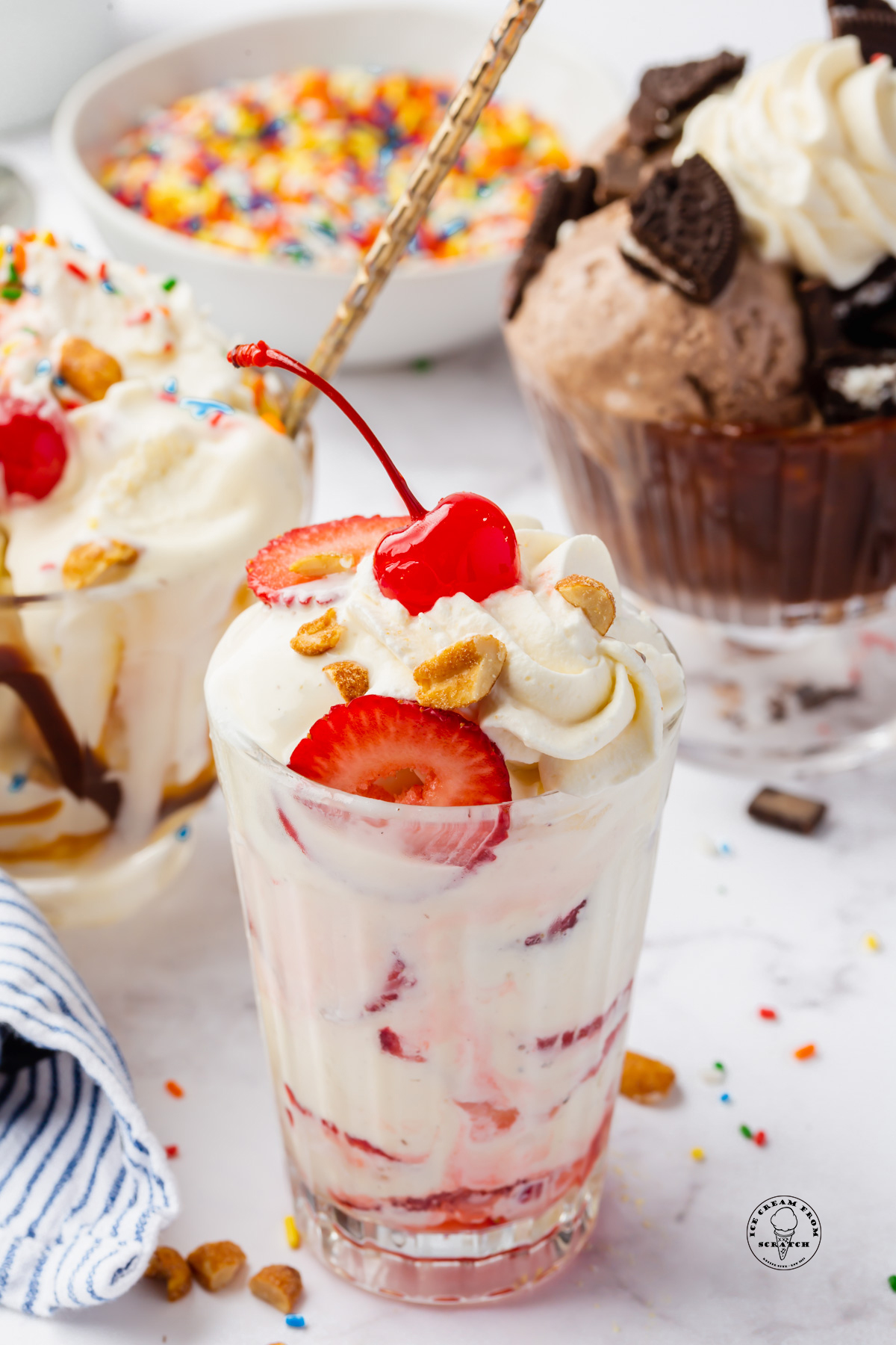 Easy Strawberry Sundae Recipe